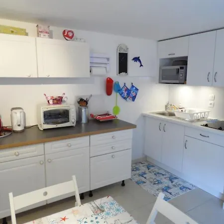 Casa de Férias House Agreable Maisonette Dans Avec Piscine